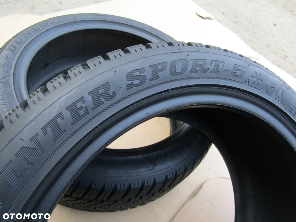 4x Opony 235/45 18 97V XL Dunlop Winter Sport 5 / Zimowe 7,5 mm - 15