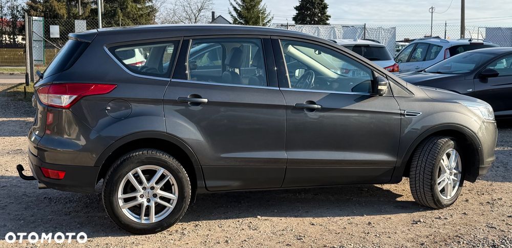 Ford Kuga 1.5 EcoBoost FWD Titanium ASS GPF - 3