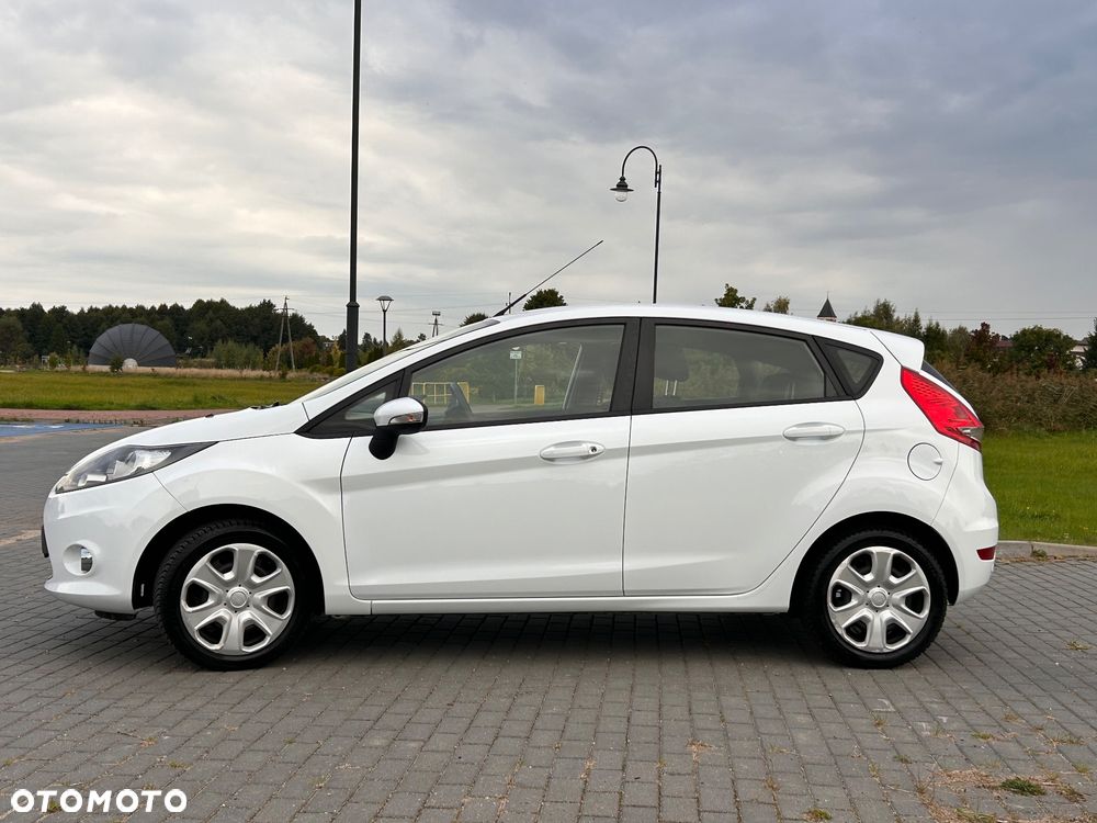 Ford Fiesta 1.25 Champions Edition - 10