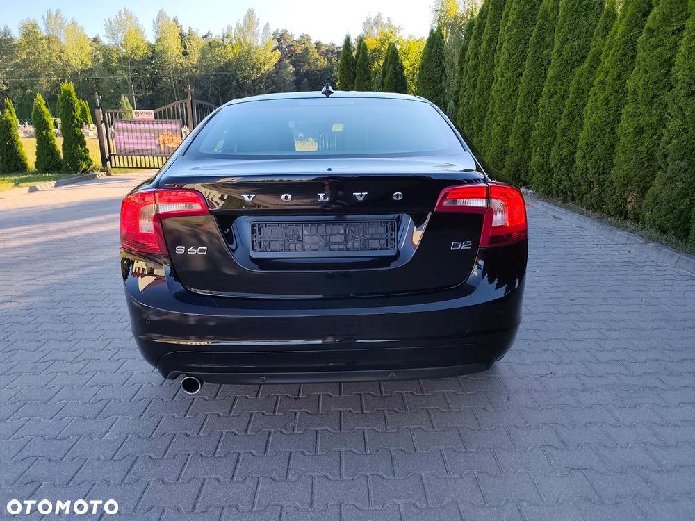 Volvo S60 D3 Summum - 6