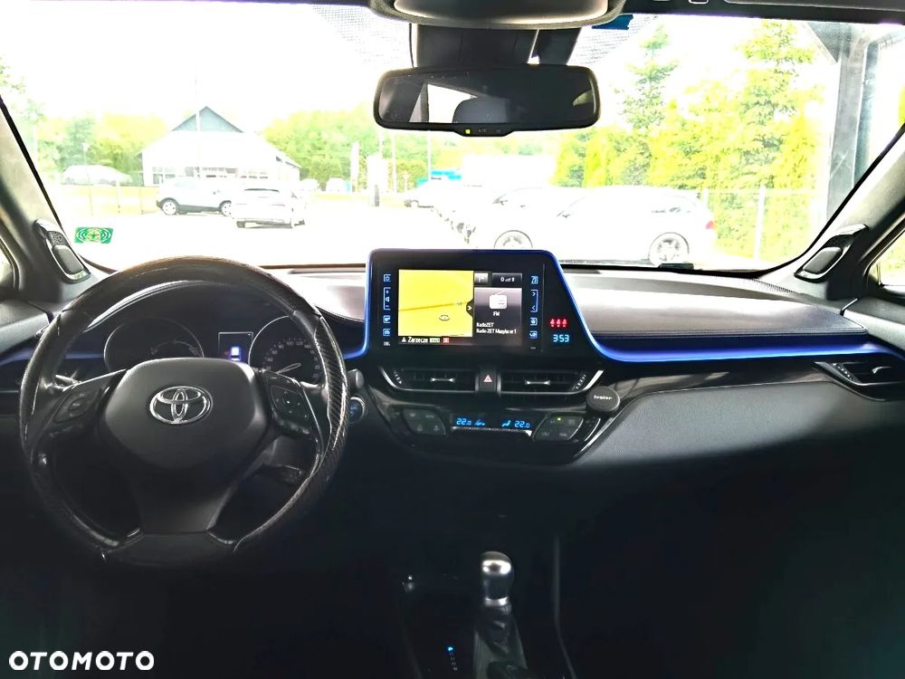 Toyota C-HR - 6