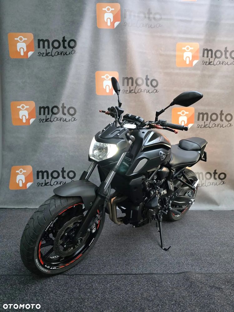Yamaha MT - 4