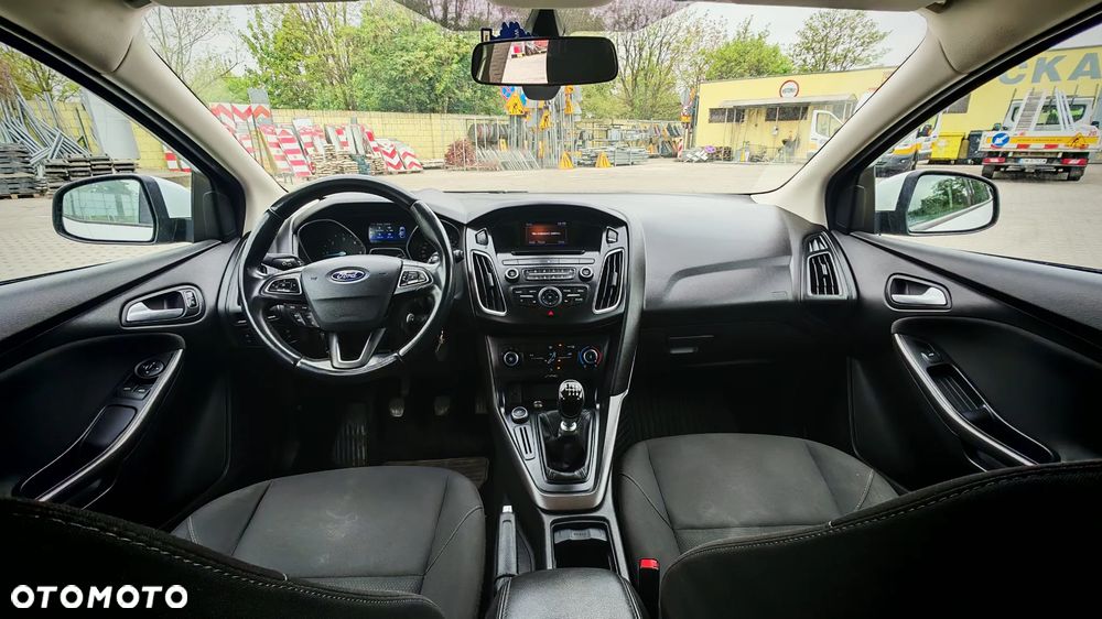 Ford Focus 1.5 TDCi SYNC Edition - 5