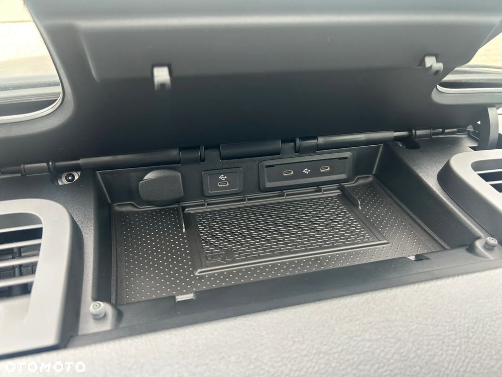 Mercedes-Benz Sprinter - 15