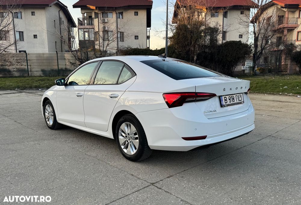 Skoda Octavia - 10