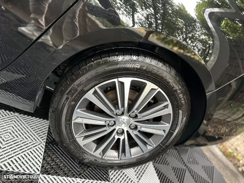 Peugeot 308 SW - 4