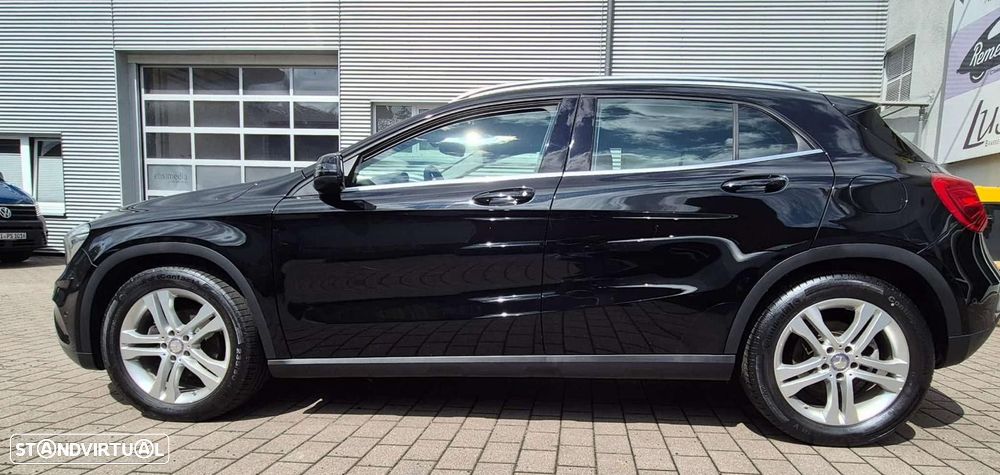 Mercedes-Benz GLA 180 d Urban Aut. - 2