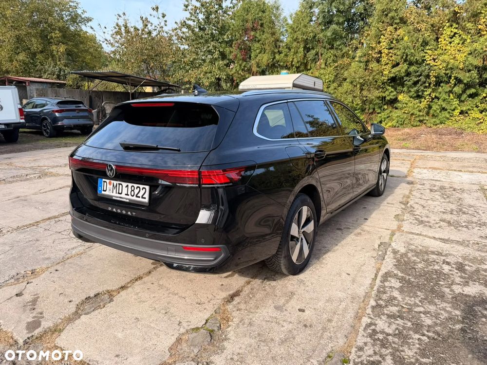 Volkswagen Passat 2025 photo 4