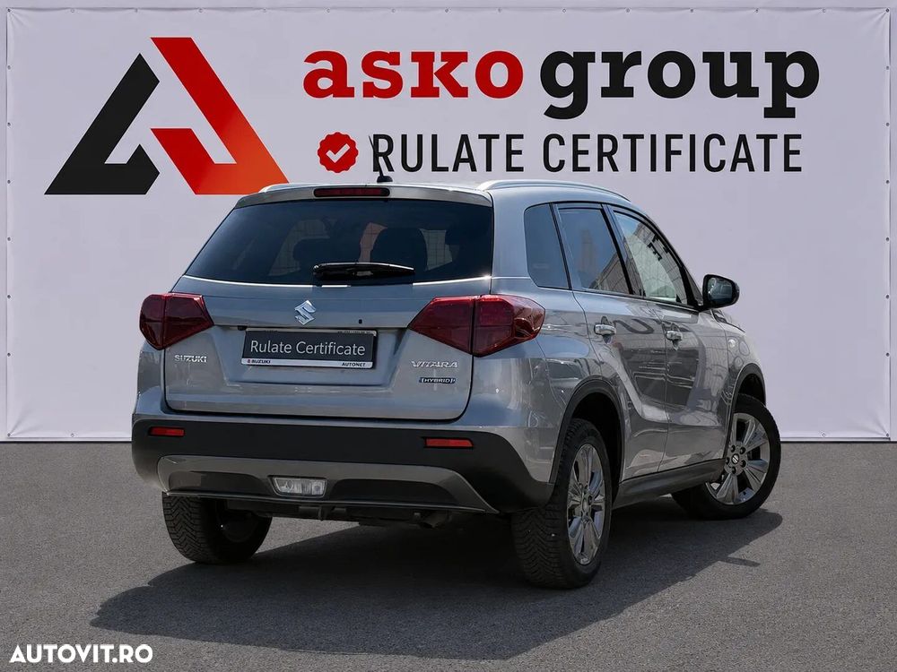 Suzuki Vitara 1.5 HEV Passion - 11