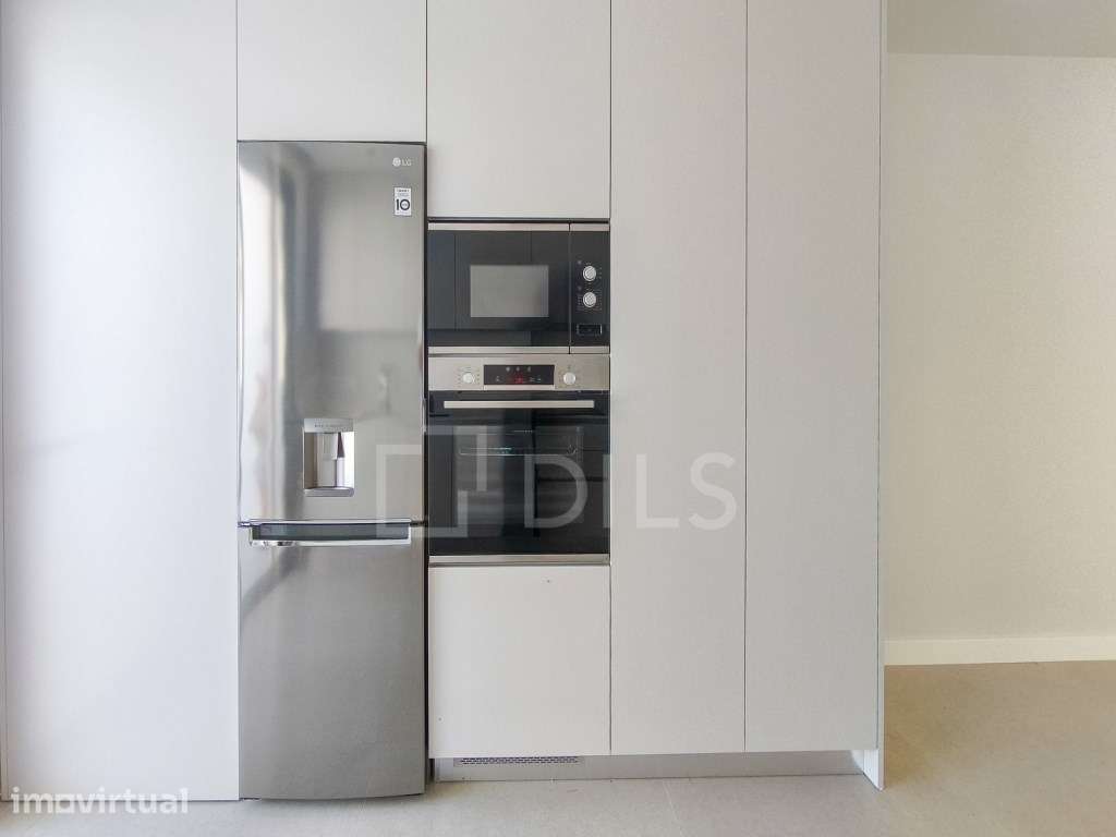 Apartamento T2 com terraço e garagem em Cabanas, Tavira - Grande imagem: 4/60