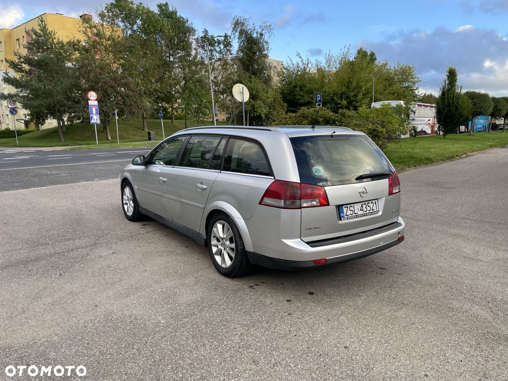 Opel Vectra - 2