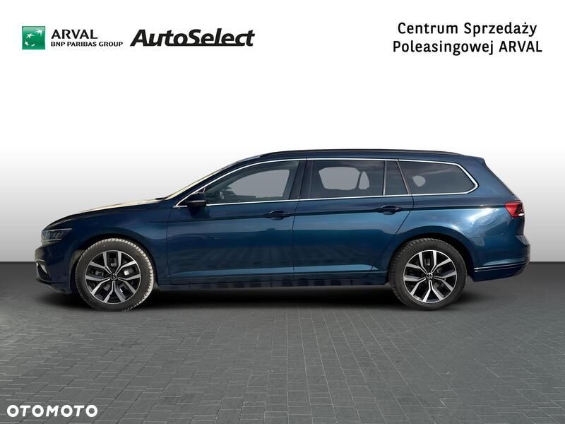 Volkswagen Passat - 2