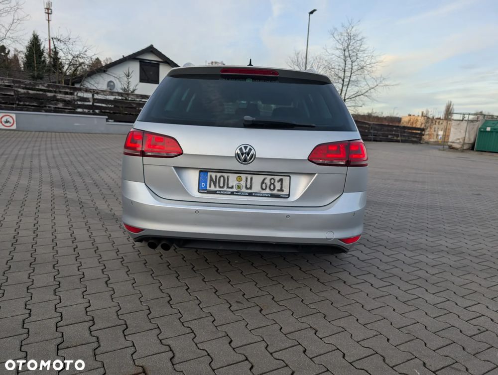 Volkswagen Golf 2.0 TDI BMT Highline DSG - 12