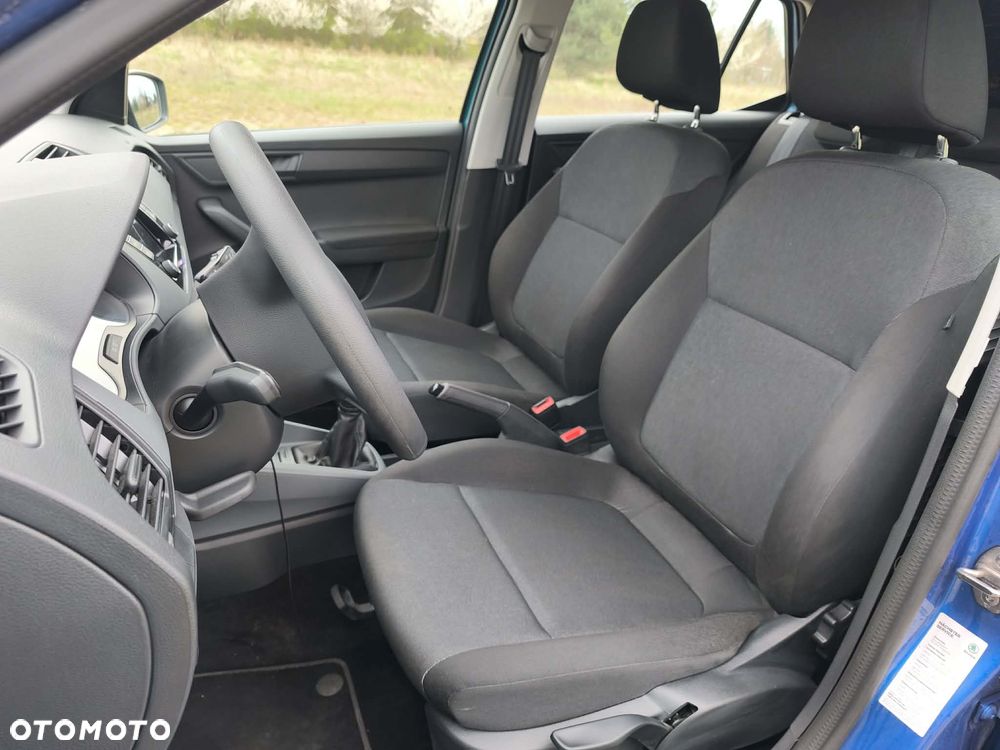 Skoda Fabia 1.0 MPI Active - 27