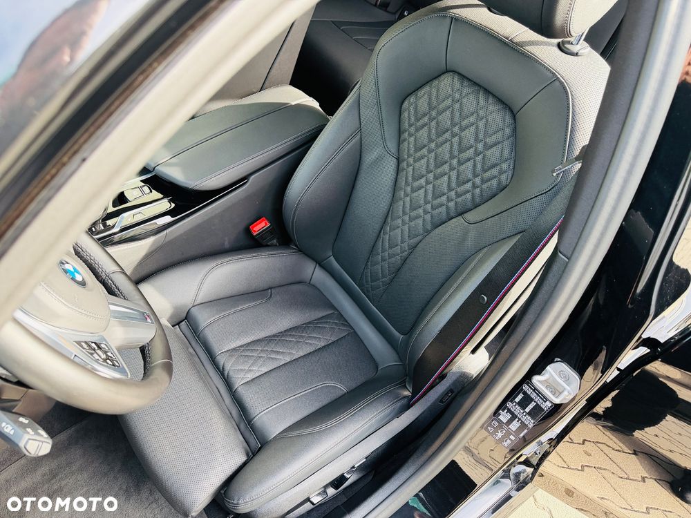BMW Seria 5 520d xDrive MHEV Sport Line sport - 14