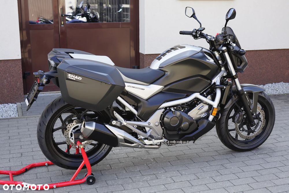 Honda NC - 4