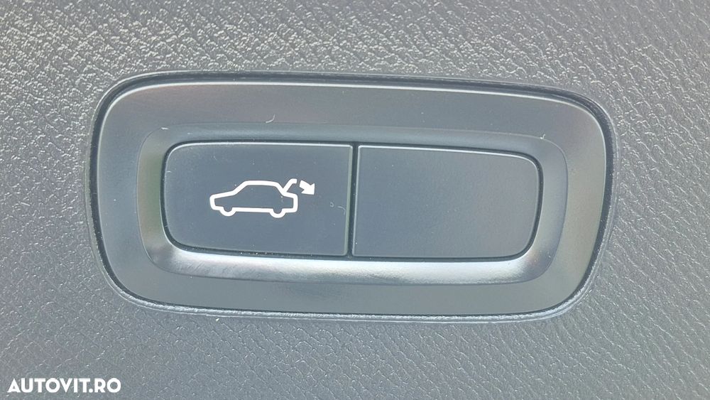 Volvo XC 90 B5 D AWD Geartronic RDesign - 17