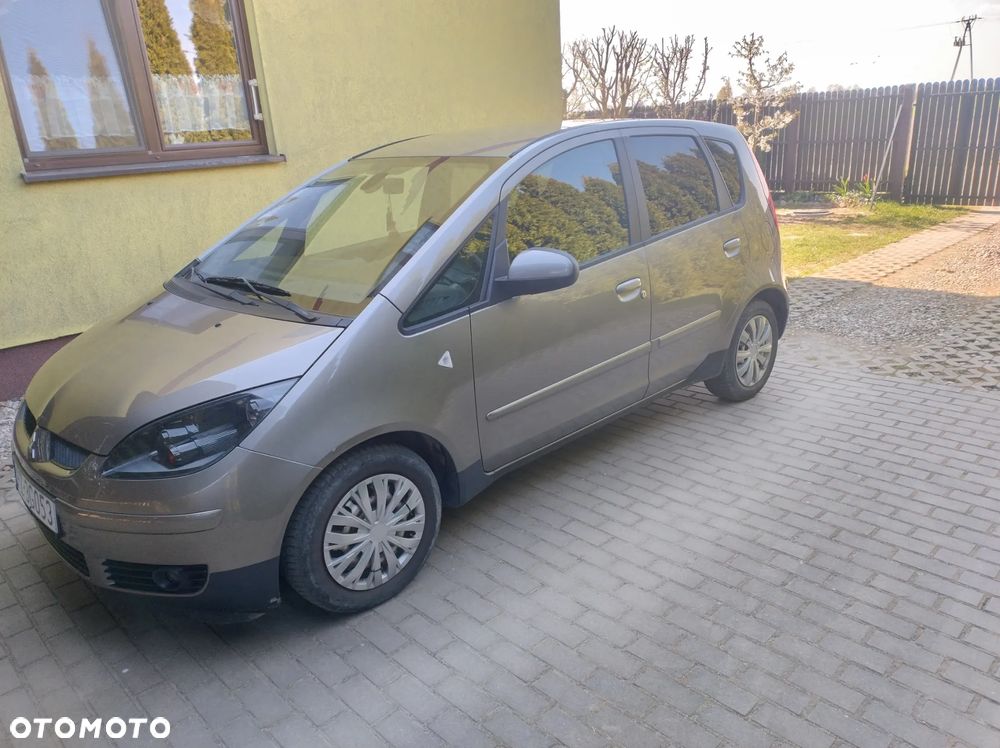 Mitsubishi Colt 1.3 30 Jahre - 4
