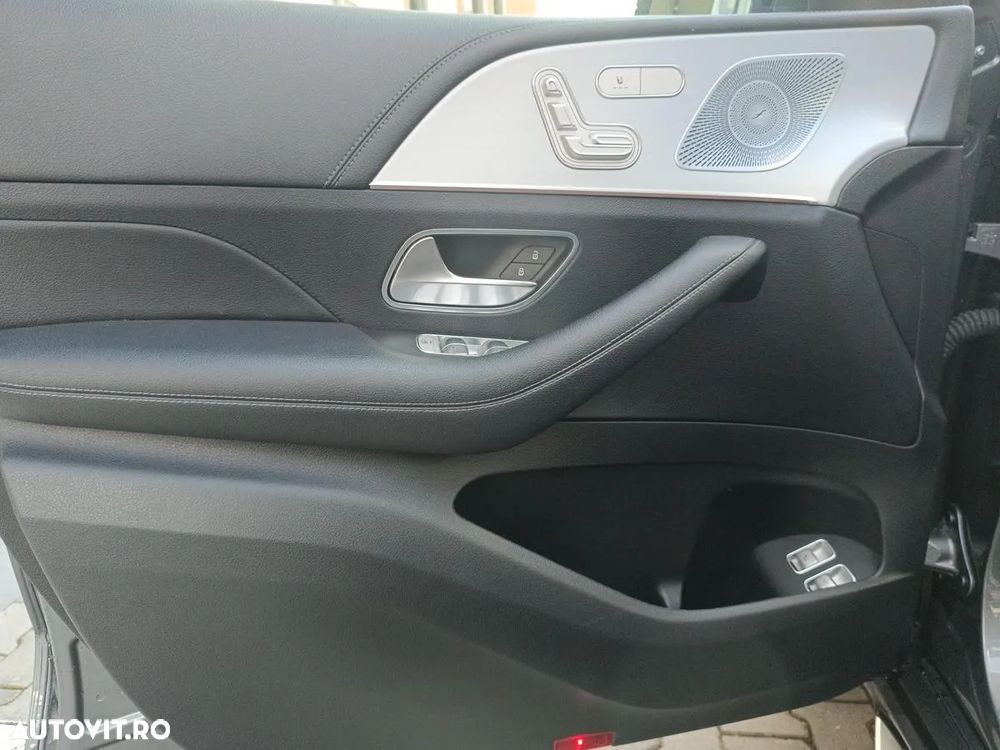 Mercedes-Benz GLE 300 d 4MATIC - 12