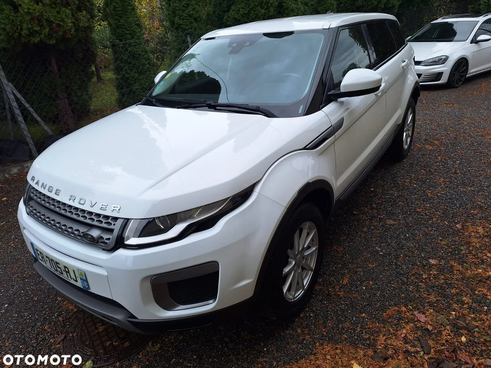 Land Rover Range Rover Evoque 2.0 D150 R-Dynamic - 3