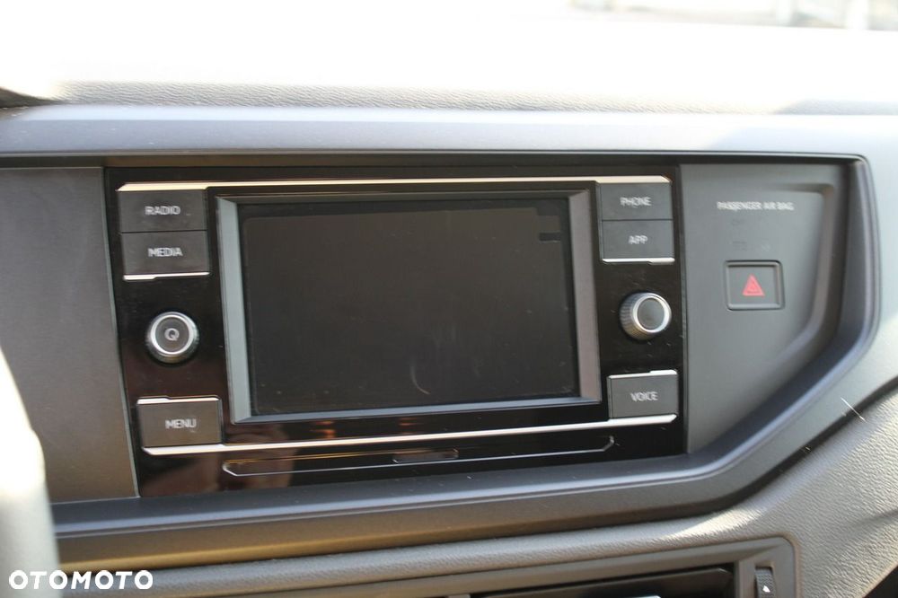 Volkswagen Polo - 22