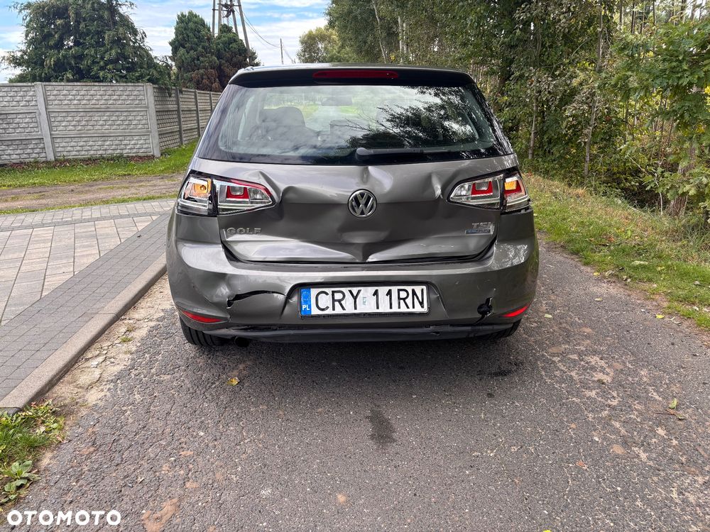 Volkswagen Golf 1.2 TSI BMT Comfortline - 8