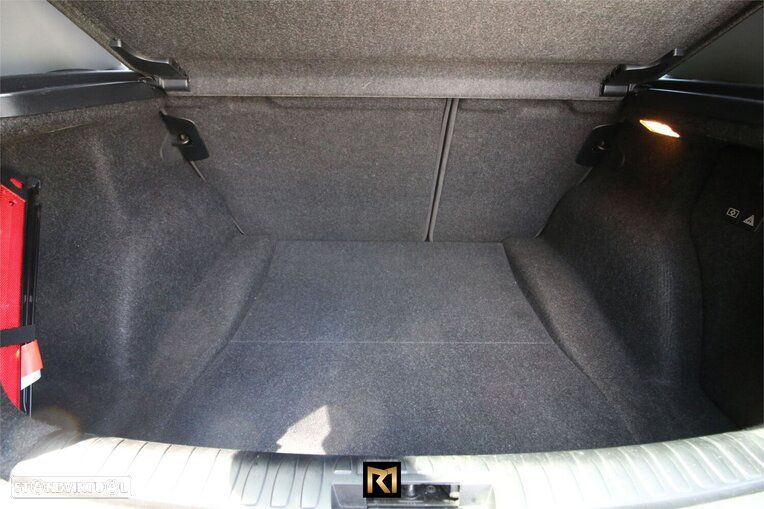 BMW 120 iA Sport - 10