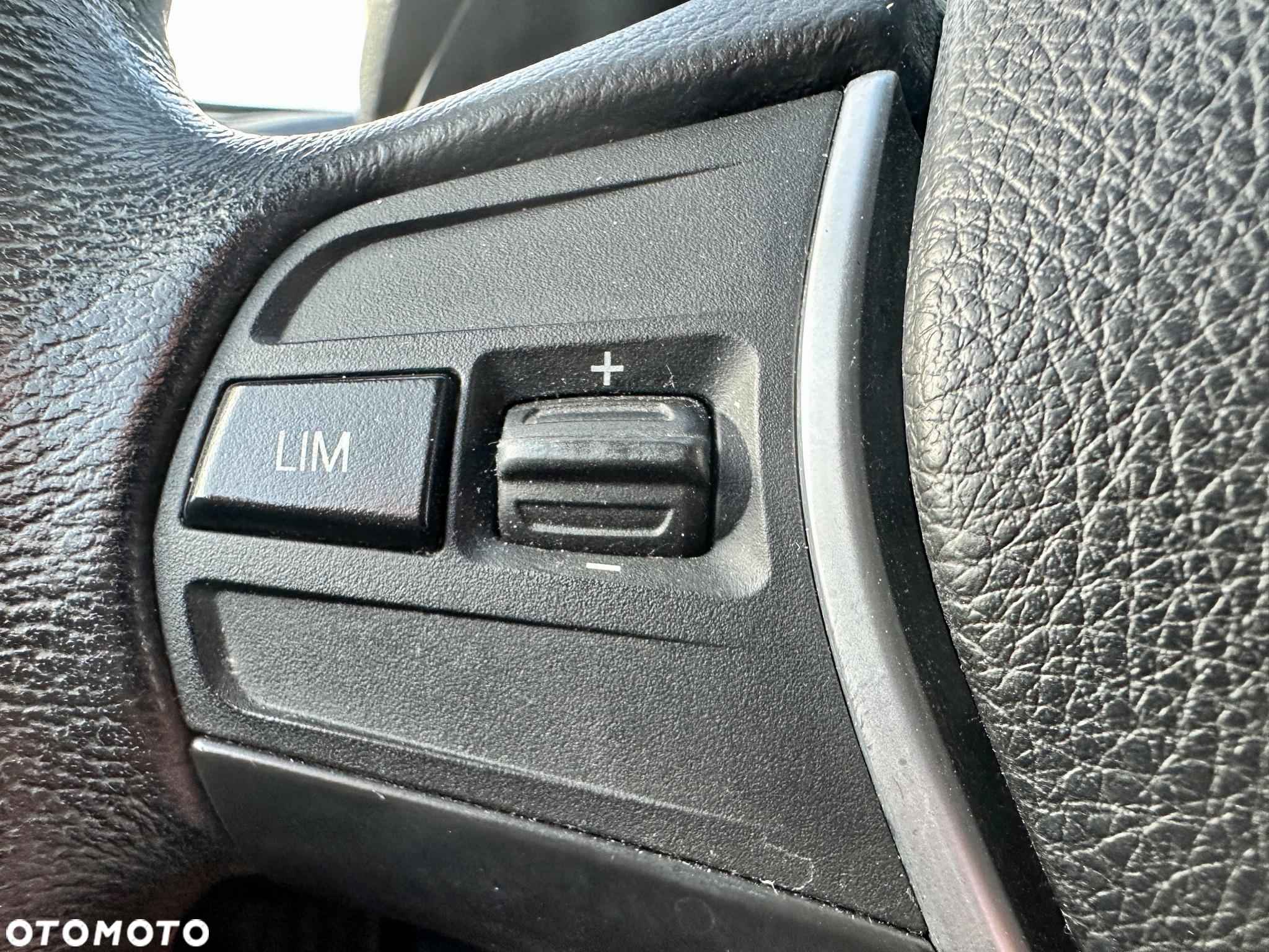 BMW Seria 1 118d DPF Edition Sport - 25