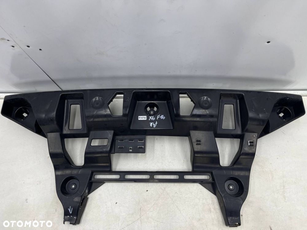 Ślizg BMW X6 F16 14-19r. tylne środkowe mocowanie wspornik zderzaka absorber belka 7349374 - 1