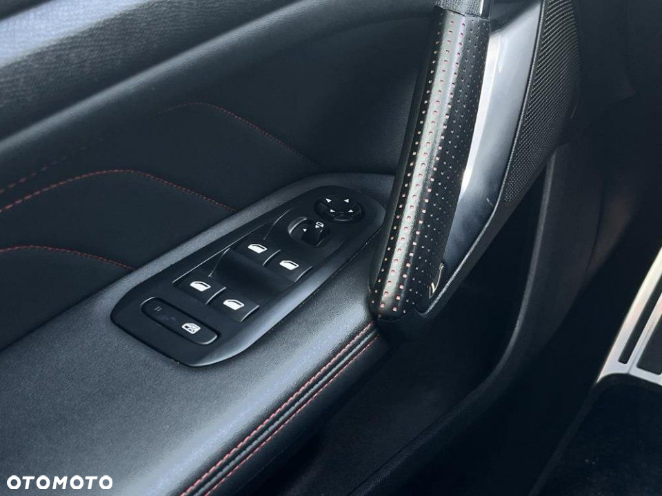 Peugeot 308 - 17
