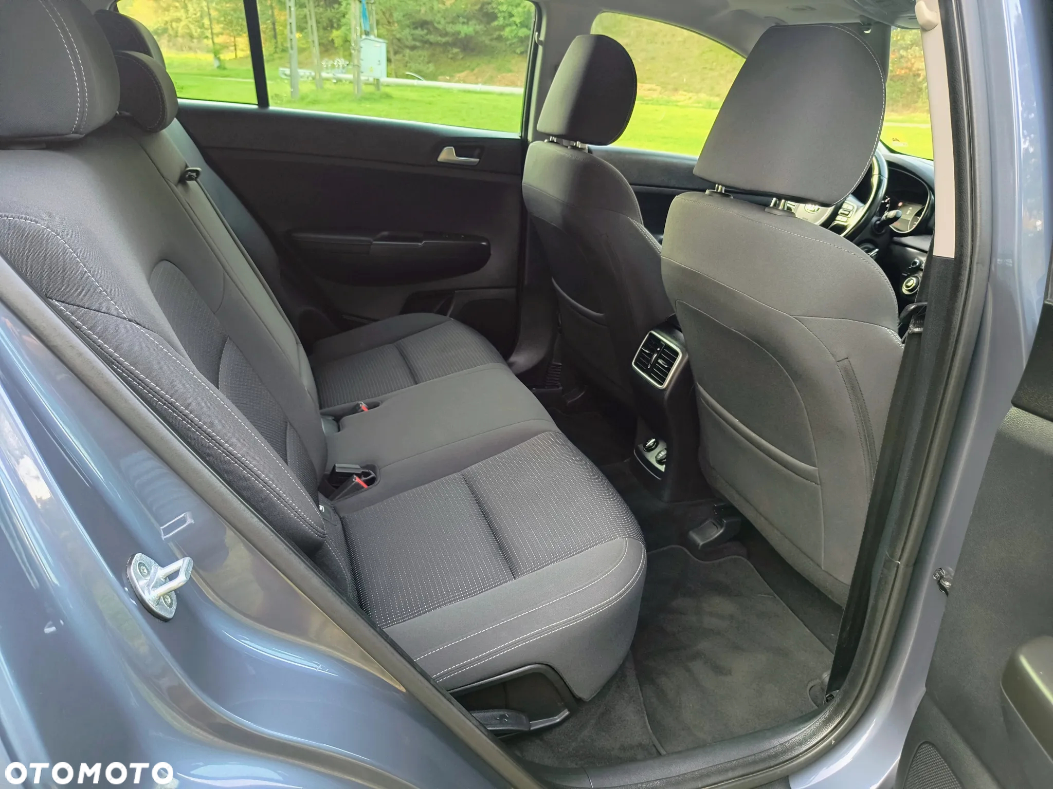Kia Sportage 1.6 GDI 2WD Dream-Team Edition - 31