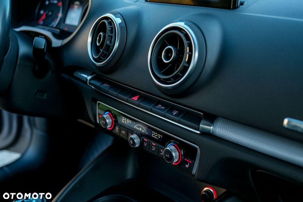 Audi A3 Limousine 2.0 TDI quattro Ambiente - 32