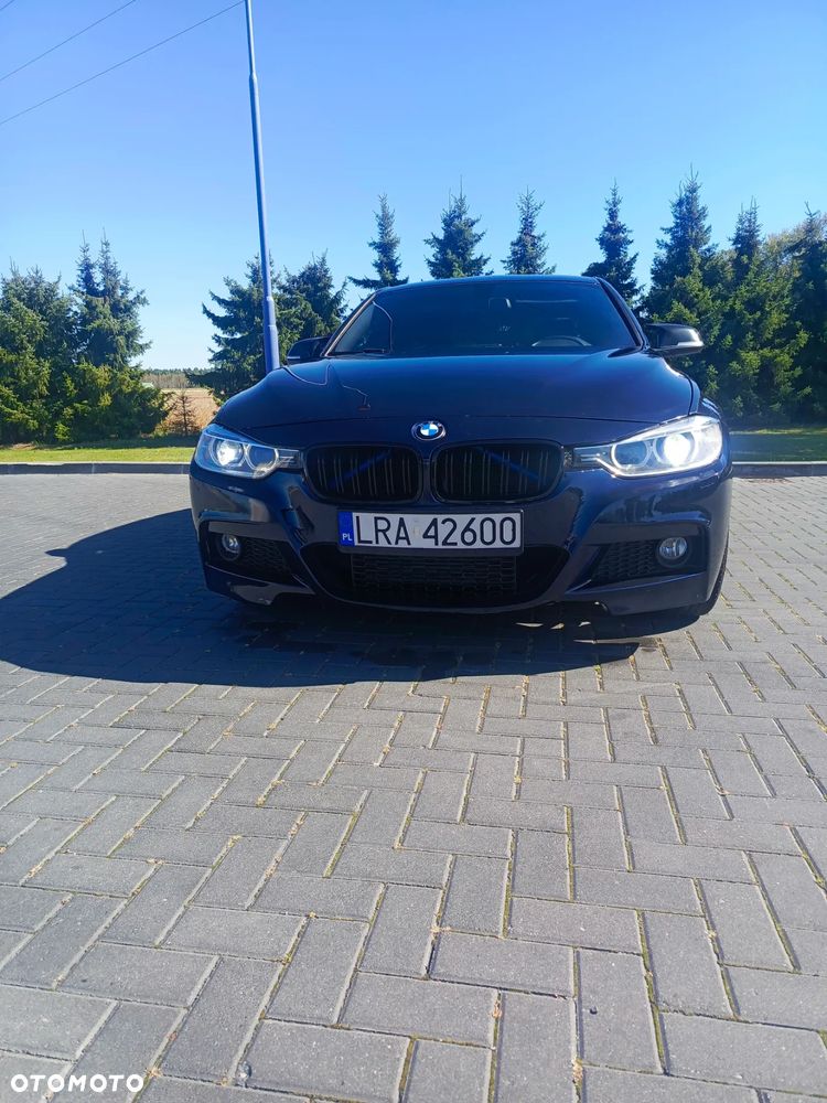 BMW Seria 3 320d DPF - 12