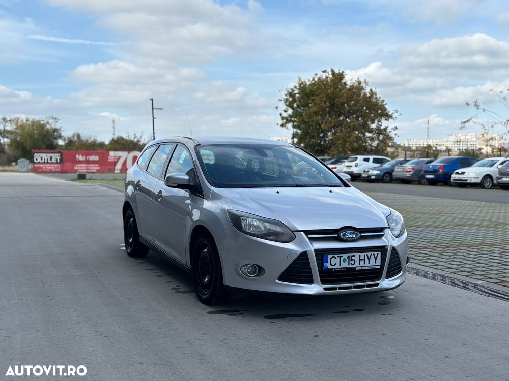 Ford Focus 1.6 TDCI DPF Titanium - 8
