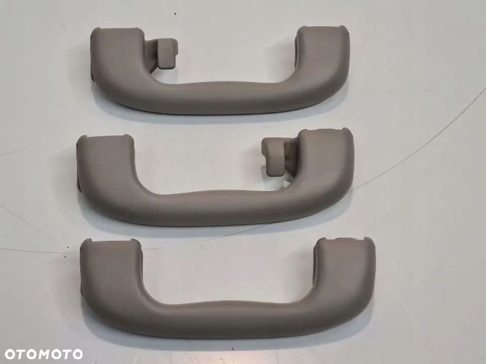 RĄCZKA UCHWYT PODSUFITKI LEWY TYŁ CHEVROLET CRUZE - 1