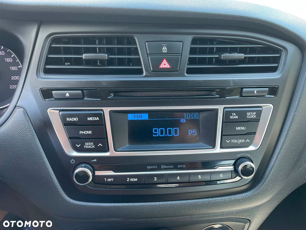 Hyundai i20 1.2 Elegant - 3