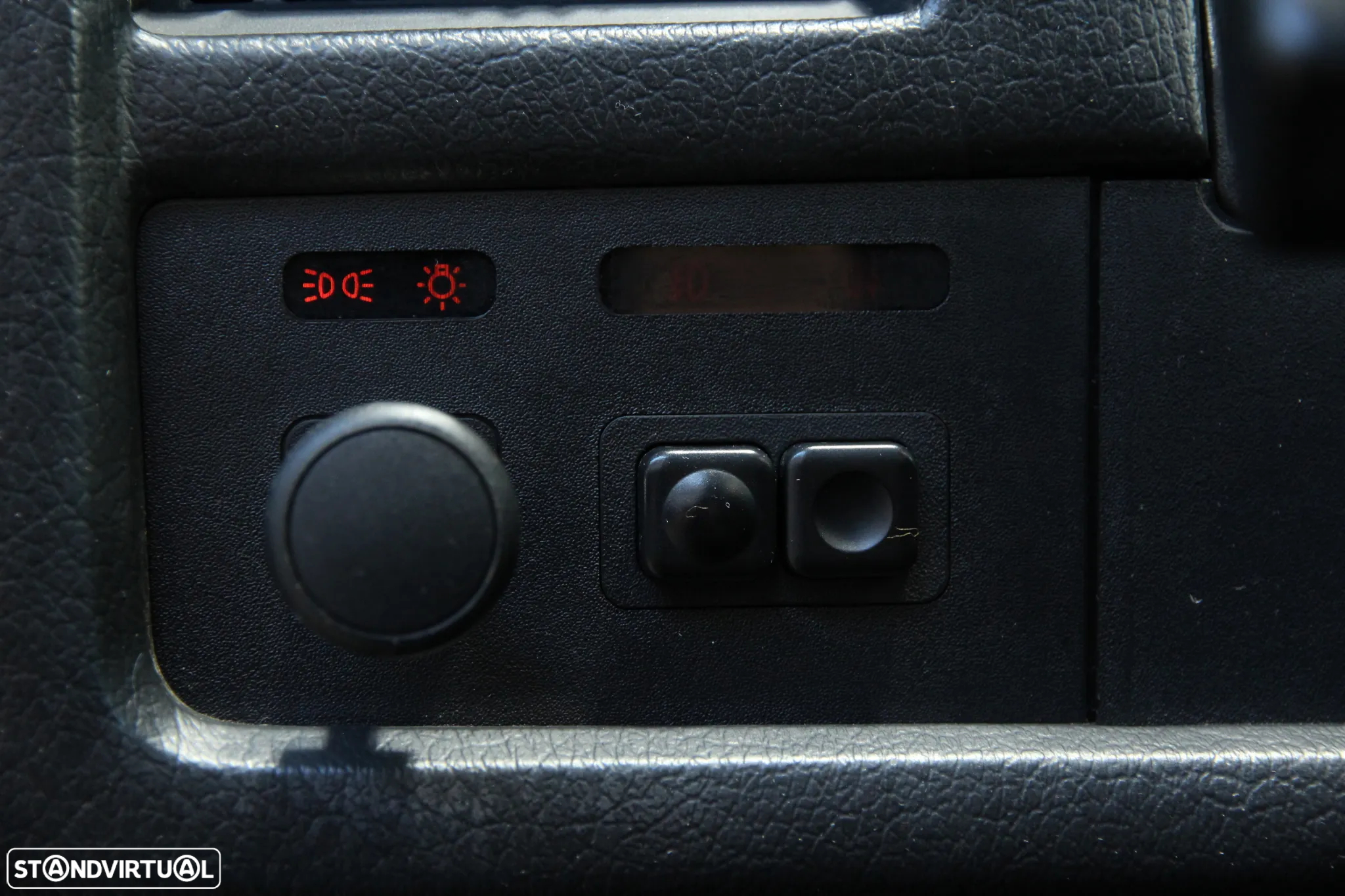 BMW 318 i - 15