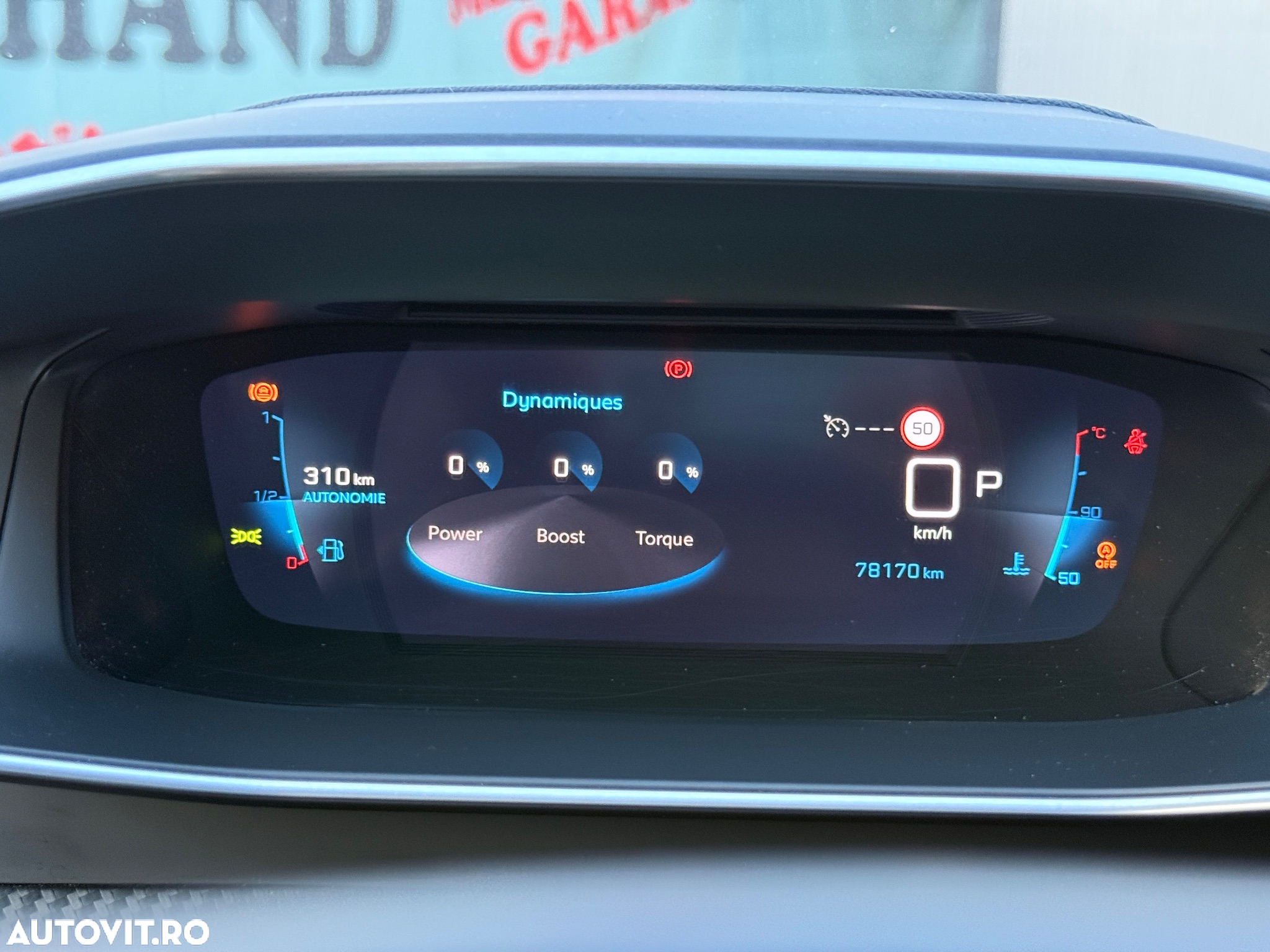 Peugeot 2008 PureTech 130 EAT8 Allure Pack - 19