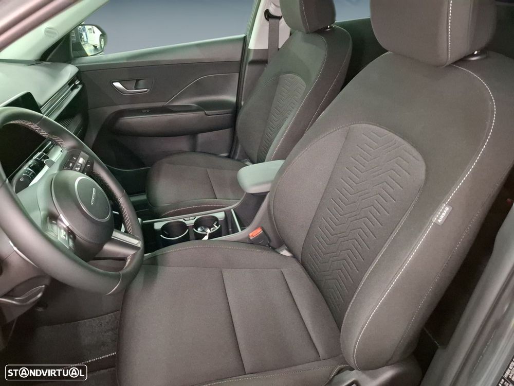 Hyundai Kauai 1.6 GDi HEV Premium — fotografia 11
