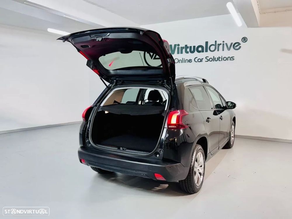 Peugeot 2008 1.6 BlueHDi Style - 50