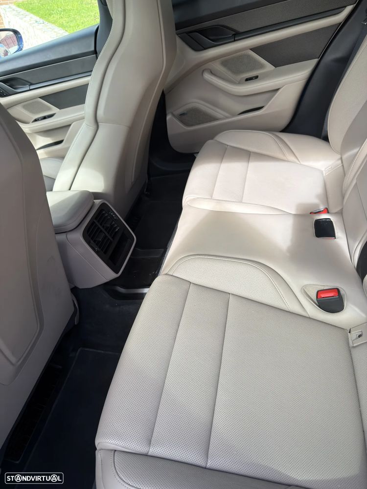 Porsche Taycan Sport Turismo 4S - 14