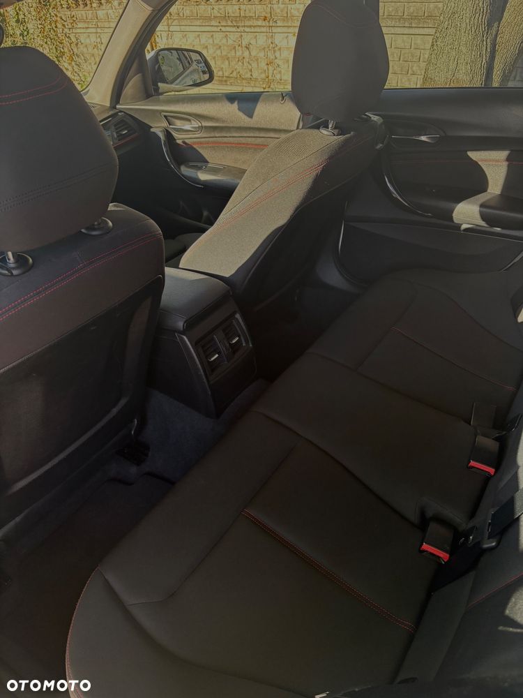 BMW Seria 1 118d Sport Line - 7