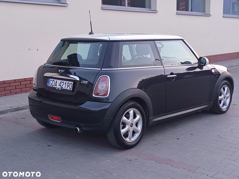 MINI ONE Standard - 13