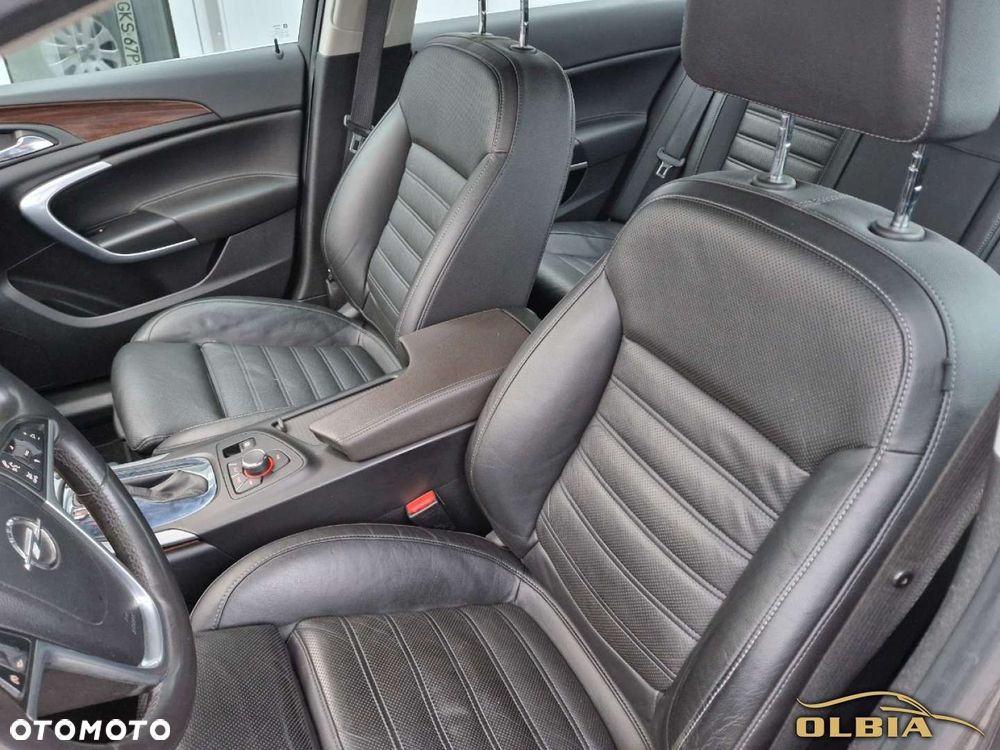 Opel Insignia - 26