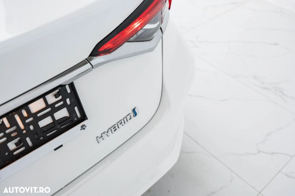 Toyota Corolla 1.8 Hybrid Comfort - 14