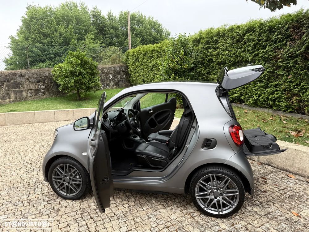 Smart ForTwo Coupé EQ Brabus Style - 33