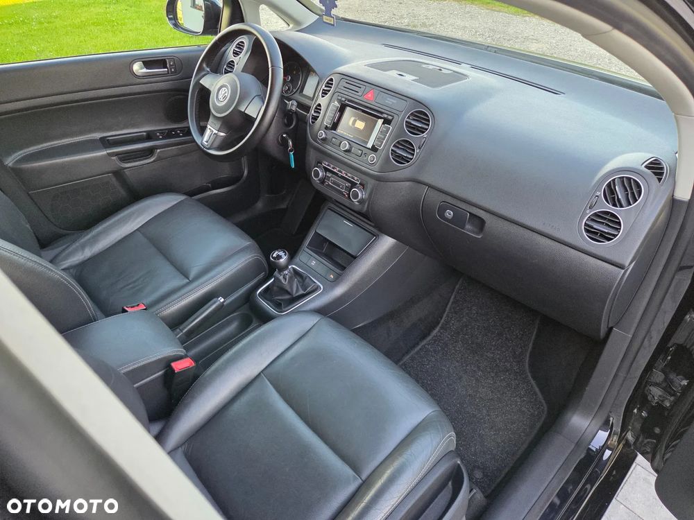 Volkswagen Golf Plus - 22
