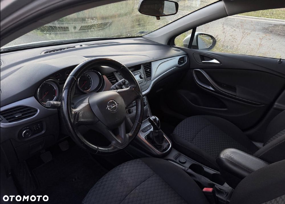 Opel Astra 1.6 CDTI Active - 17