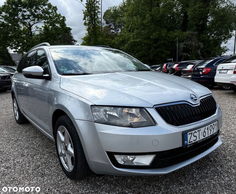 Skoda Octavia 2.0 TDI Ambition DSG - 3