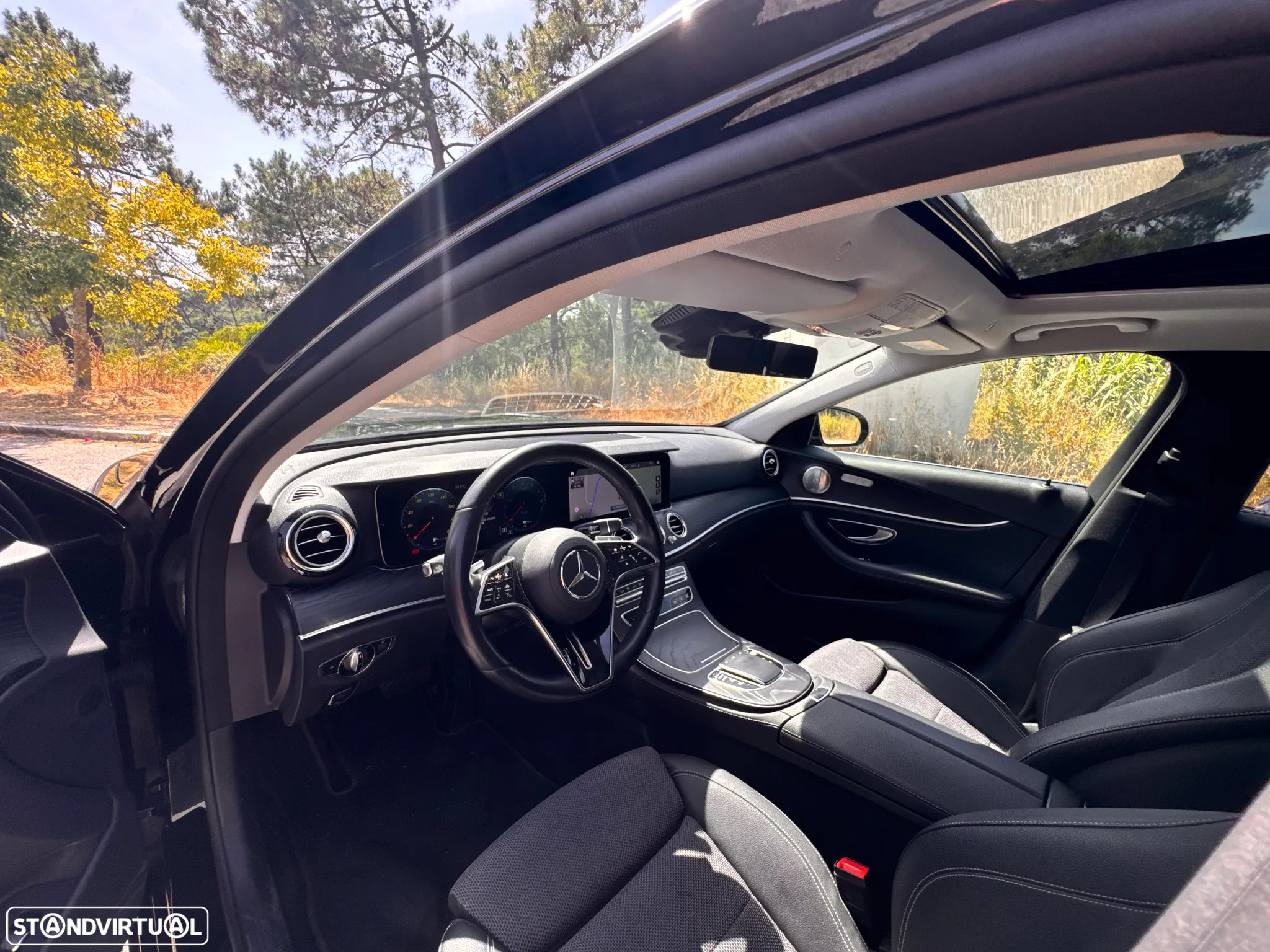 Mercedes-Benz E 300 de 4Matic T 9G-TRONIC Avantgarde - 22